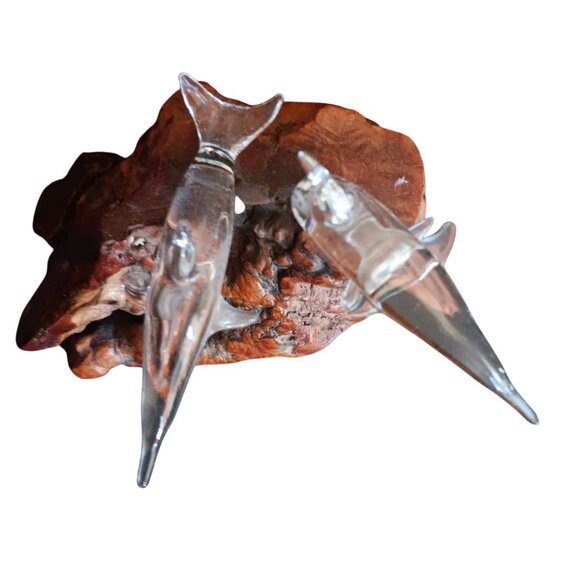 Vintage Handcrafted Wooden Burl & Glass Dolphin Sculpture 5" Desk Decor Hawaii - Picture 7 of 7
